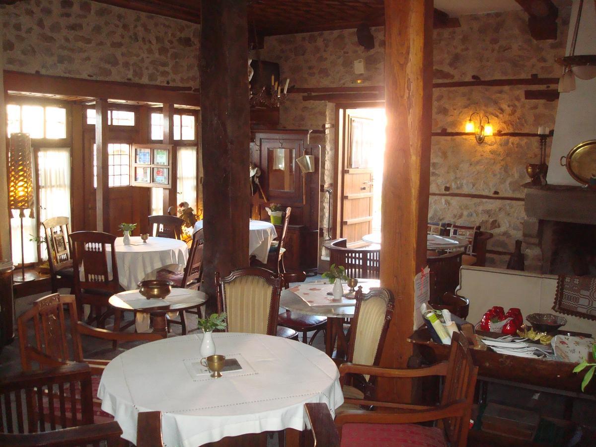 Oikia Alexandrou Traditional Inn Арнайа Екстериор снимка