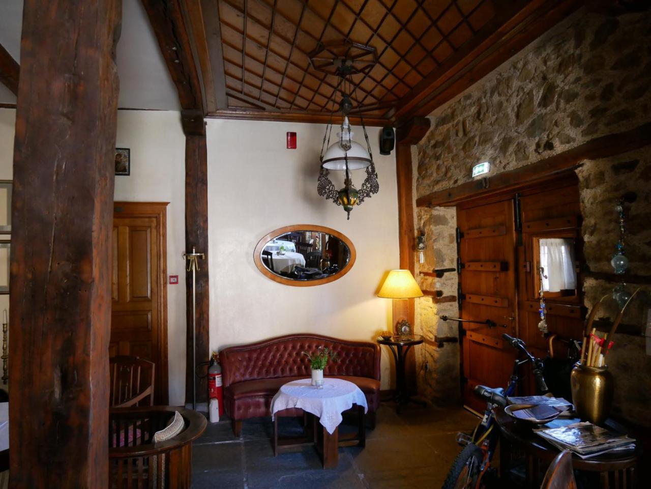 Oikia Alexandrou Traditional Inn Арнайа Екстериор снимка