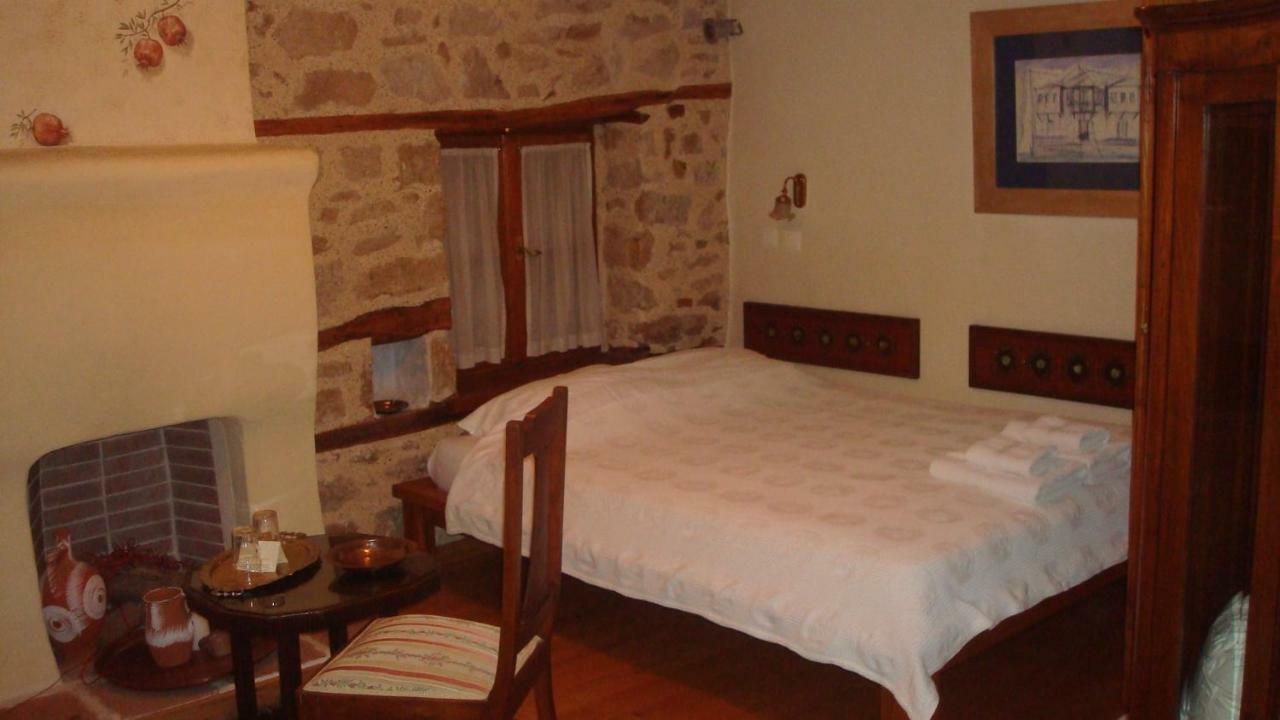 Oikia Alexandrou Traditional Inn Арнайа Екстериор снимка